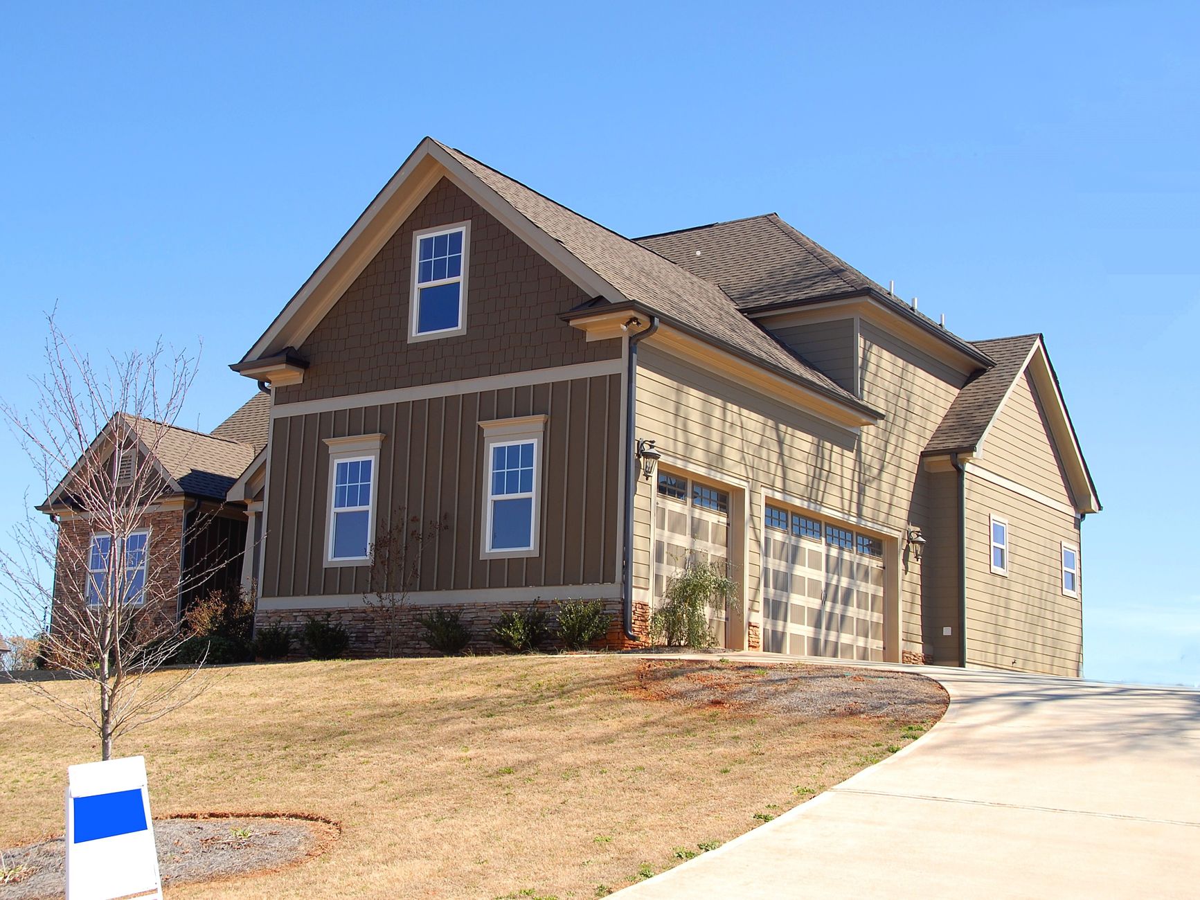 New Garage Door Installation in Charlotte, NC
